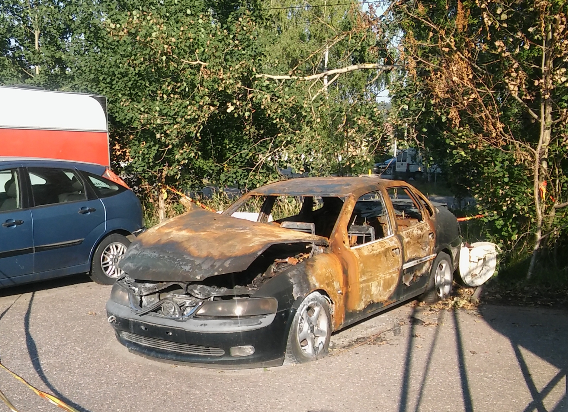 View Ostetaan Auto Korjattavaksi Gif
